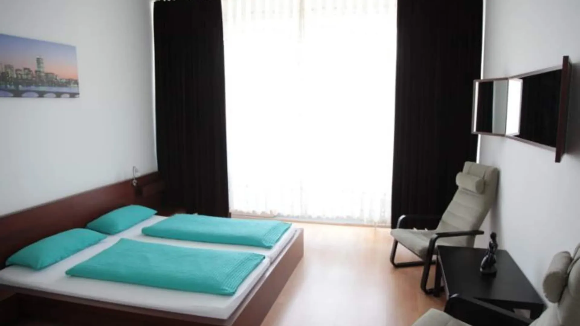 Aparthotel Vega Berlin 3*,  Tyskland