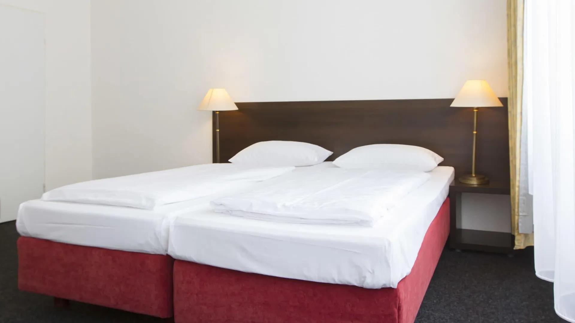 Aparthotel Vega Berlin